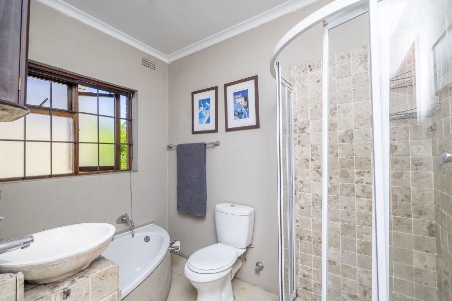 4 Bedroom Property for Sale in Protea Heights Western Cape